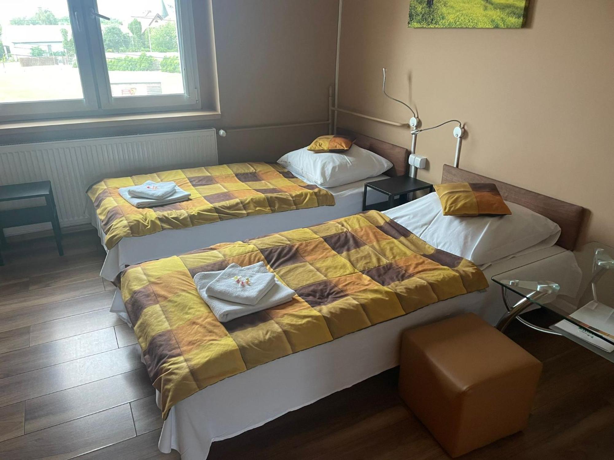 Strzelecka 1 Hotel Opole Ngoại thất bức ảnh